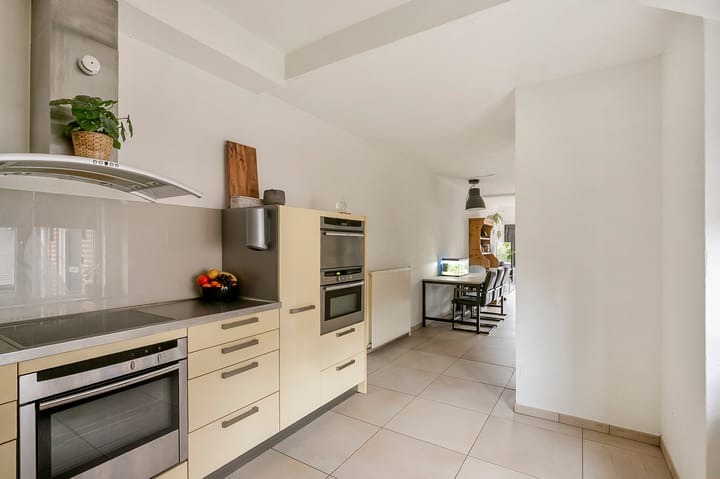 Photo 8 of Bessenmaat 20