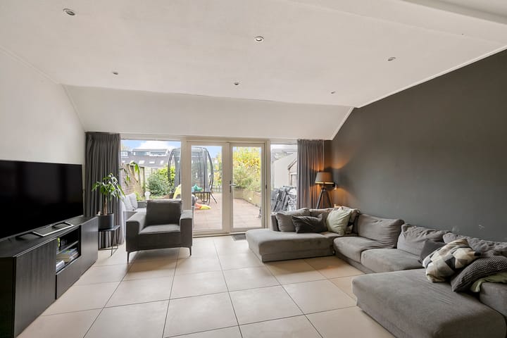 Photo 11 of Bessenmaat 20