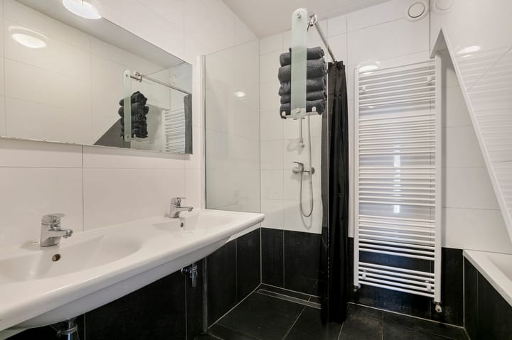 Photo 16 of Bessenmaat 20