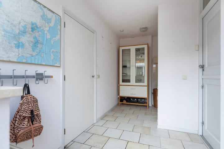 Photo 18 of Esdoornlaan 4