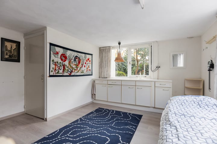 Photo 19 of Esdoornlaan 4