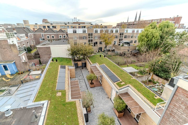 Photo 22 of Westerbaenstraat 2-2