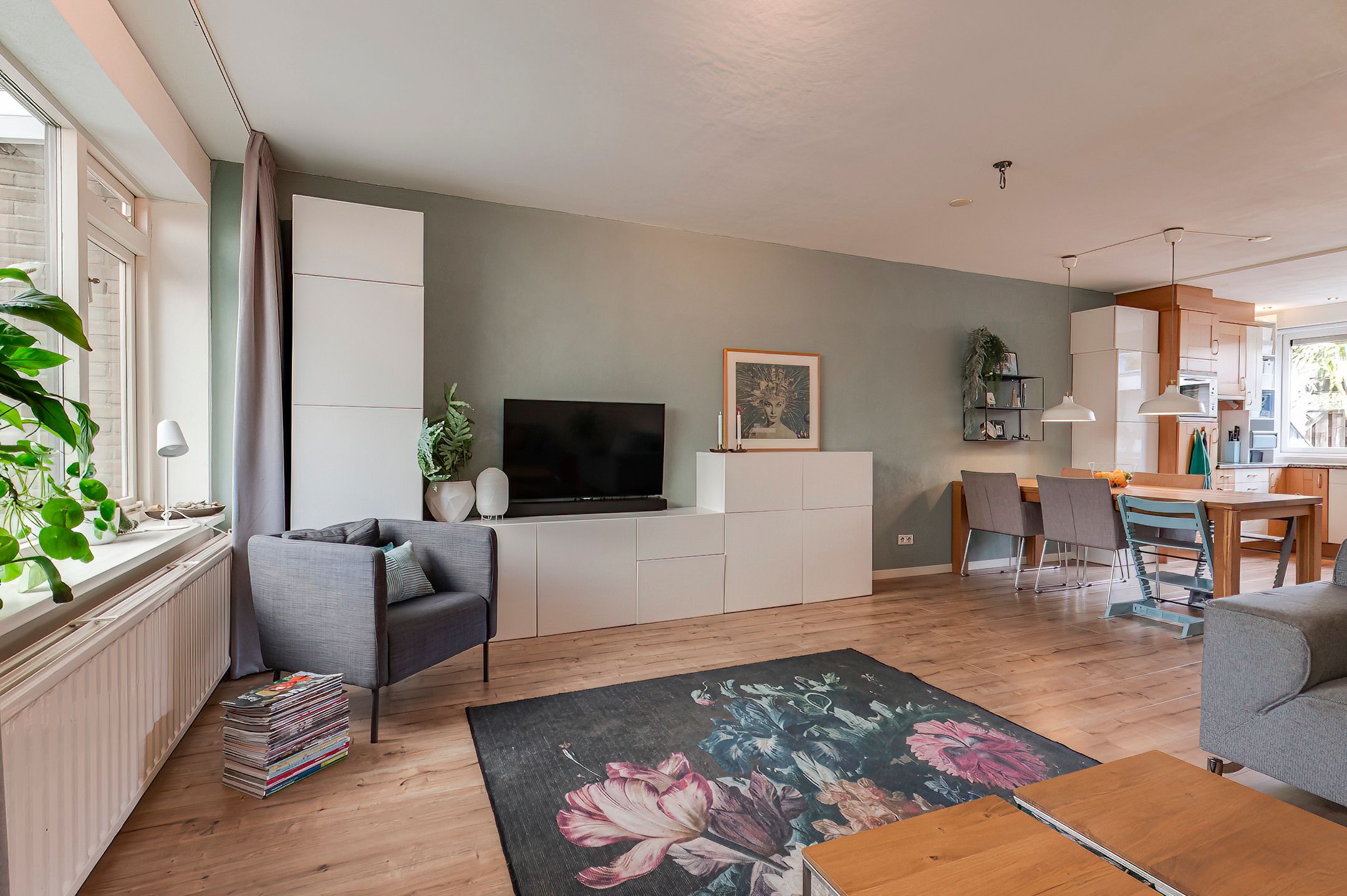 Foto 12 van Eikvaren 15