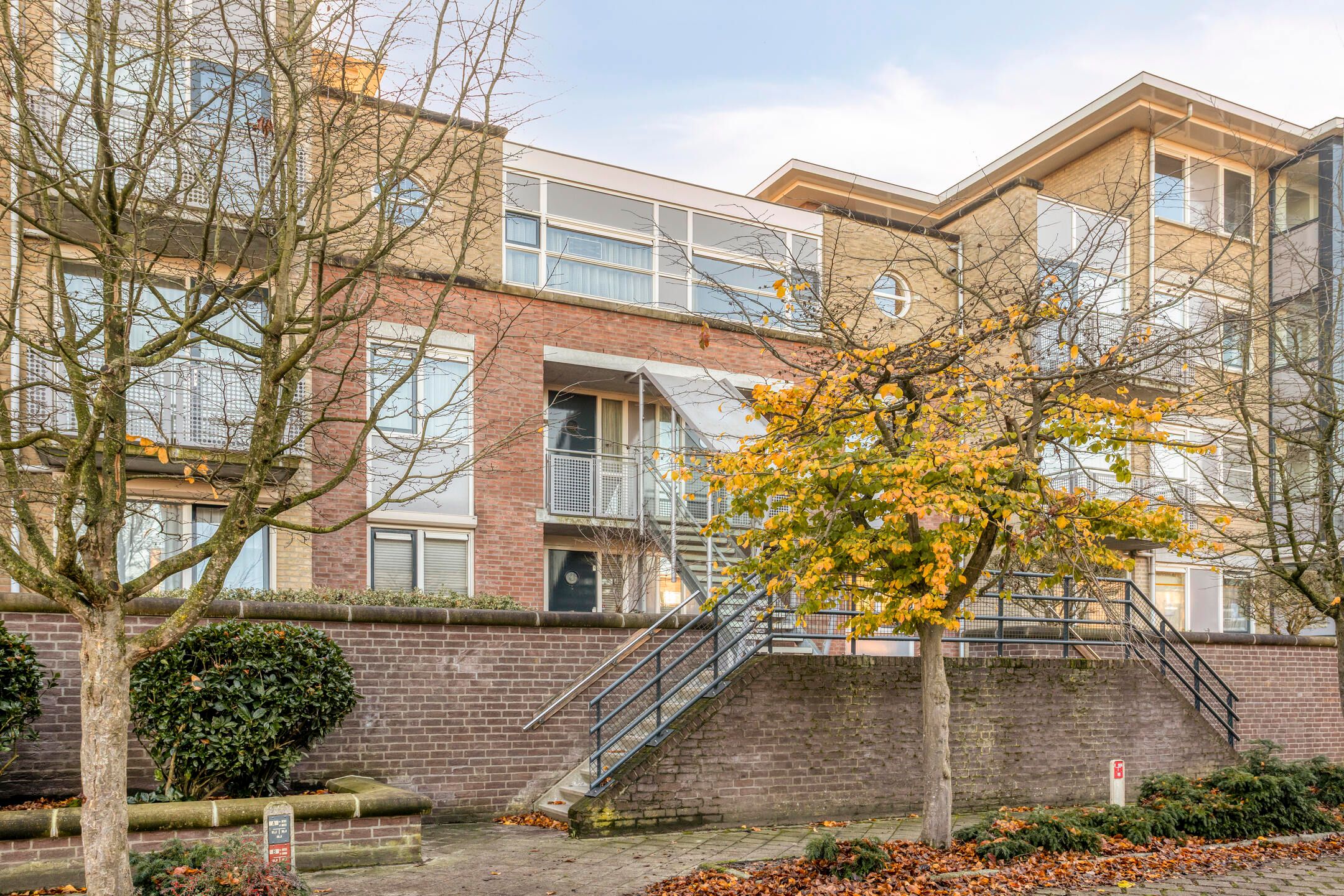 Foto 6 van Basalt 44