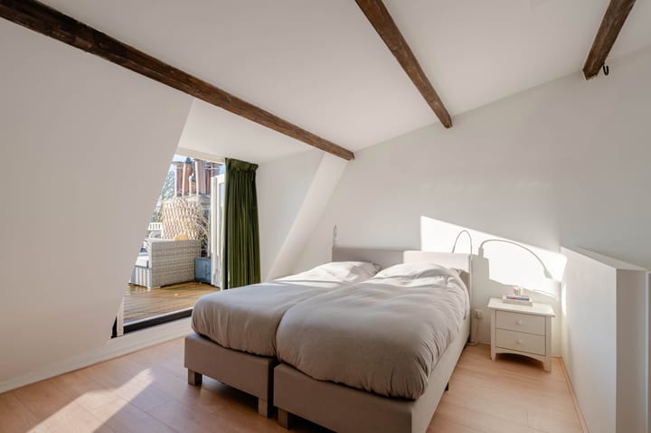 Photo 16 of Quellijnstraat 88-3