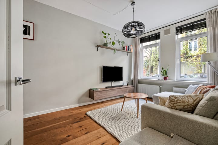 Photo 3 of Van Ostadestraat 394-H