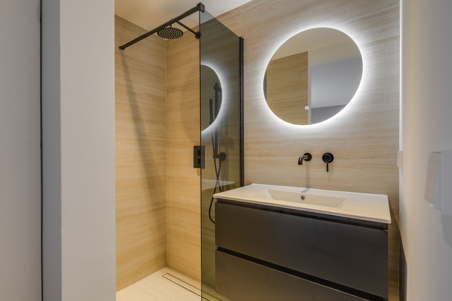 Foto 25 van Morsweg 75-A