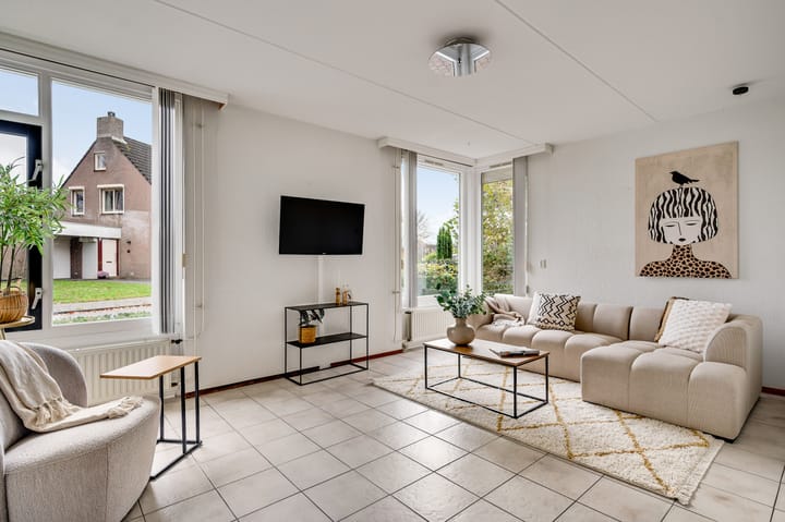 Foto 2 van Bruine Akkers 125