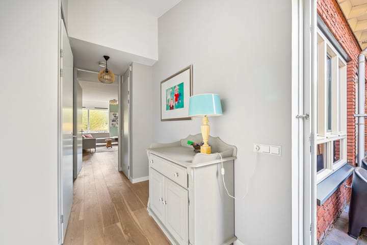 Photo 12 of Bellemeerstraat 25