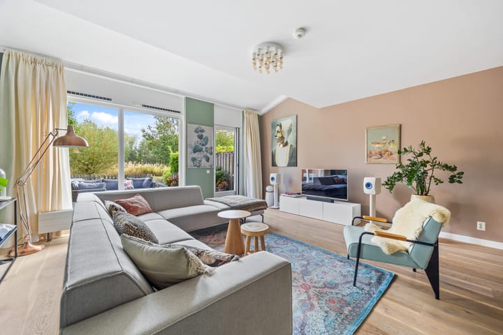 Photo 16 of Bellemeerstraat 25