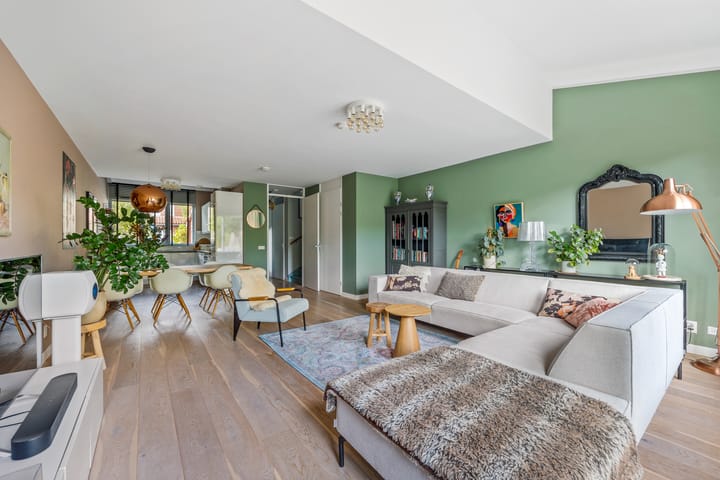 Photo 18 of Bellemeerstraat 25