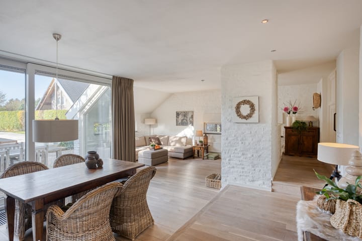 Photo 6 of Rijksweg 8