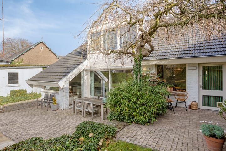 Photo 44 of Rijksweg 8