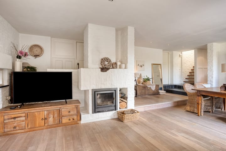 Photo 10 of Rijksweg 8