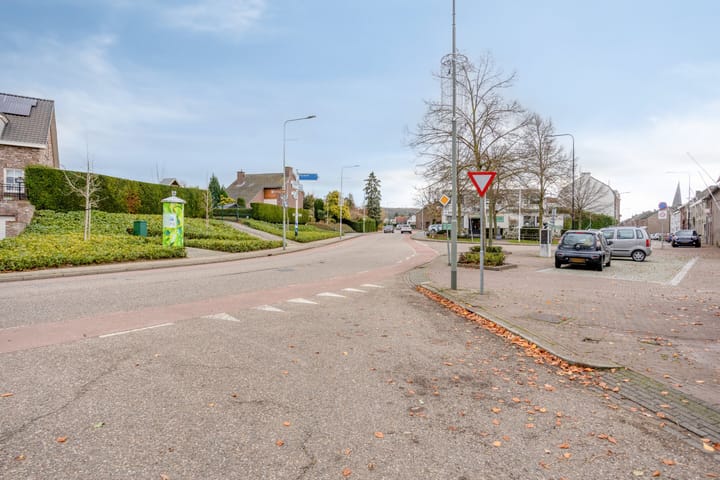 Photo 55 of Rijksweg 8