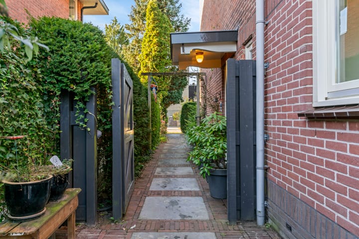 Photo 53 of Overboslaan 20