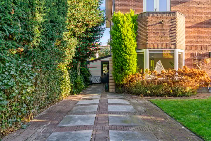 Photo 5 of Overboslaan 20