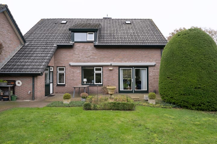 Photo 32 of Ringlaan 64