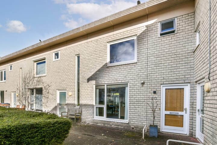 Foto 2 van Bernard Zweershof 22