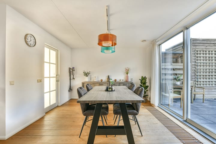 Foto 7 van Bernard Zweershof 22