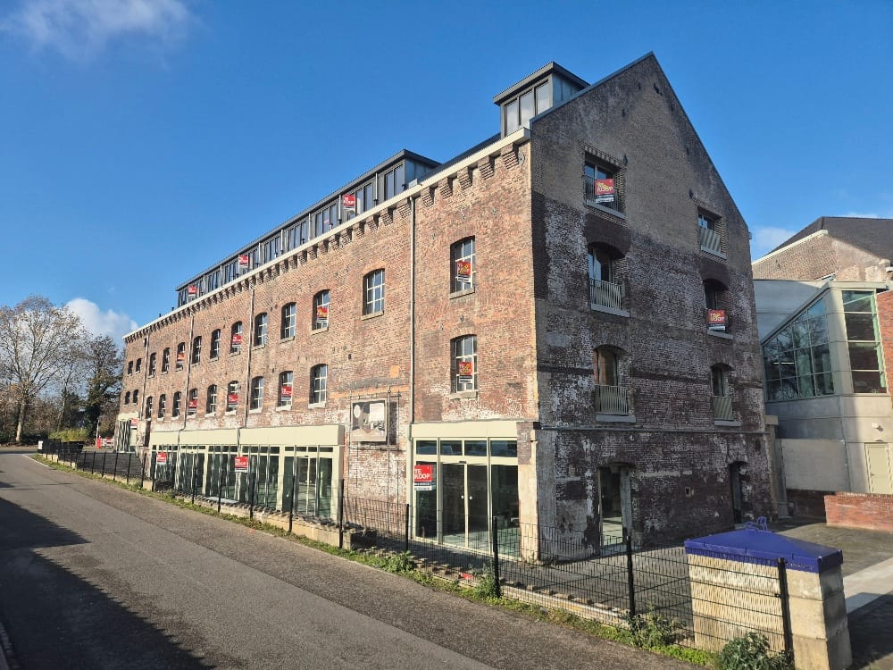 View photo 2 of Petrus Regoutplein 19