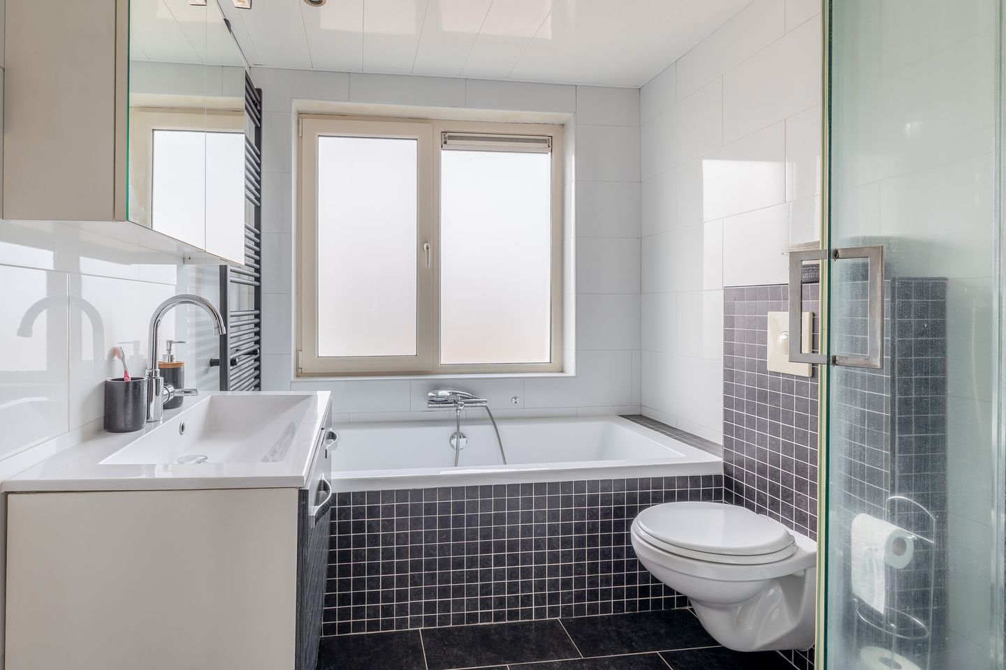 Foto 25 van Altenalaan 12