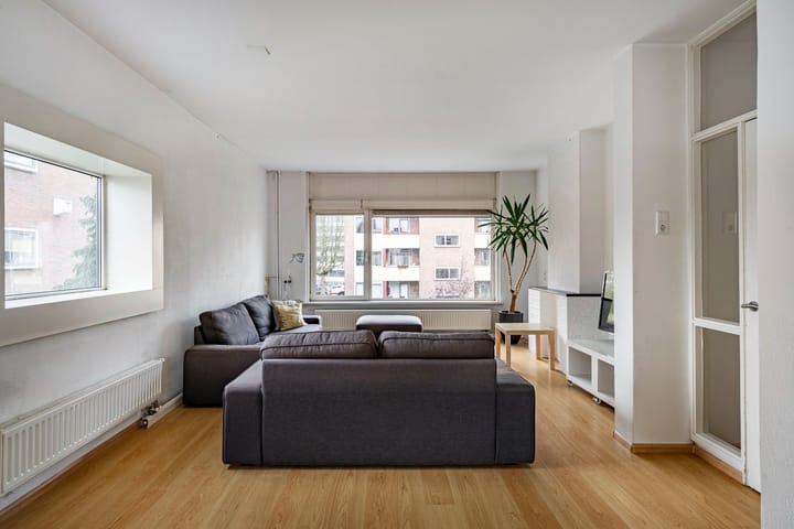 Foto 3 van Professor van der Veldenstraat 36