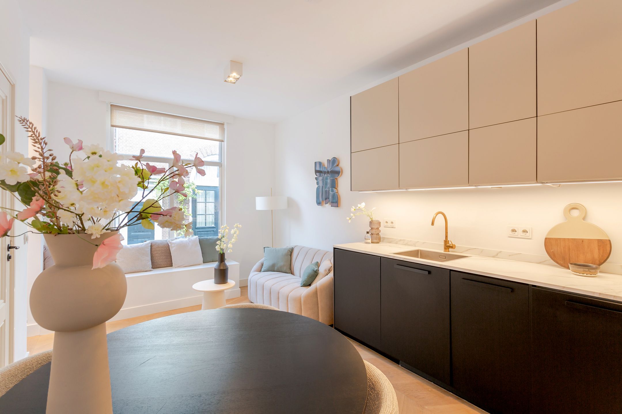 Photo 6 of Nieuwe Looiersstraat 142-A