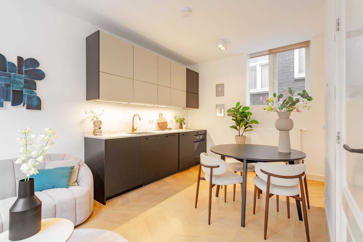 Photo 4 of Nieuwe Looiersstraat 142-A