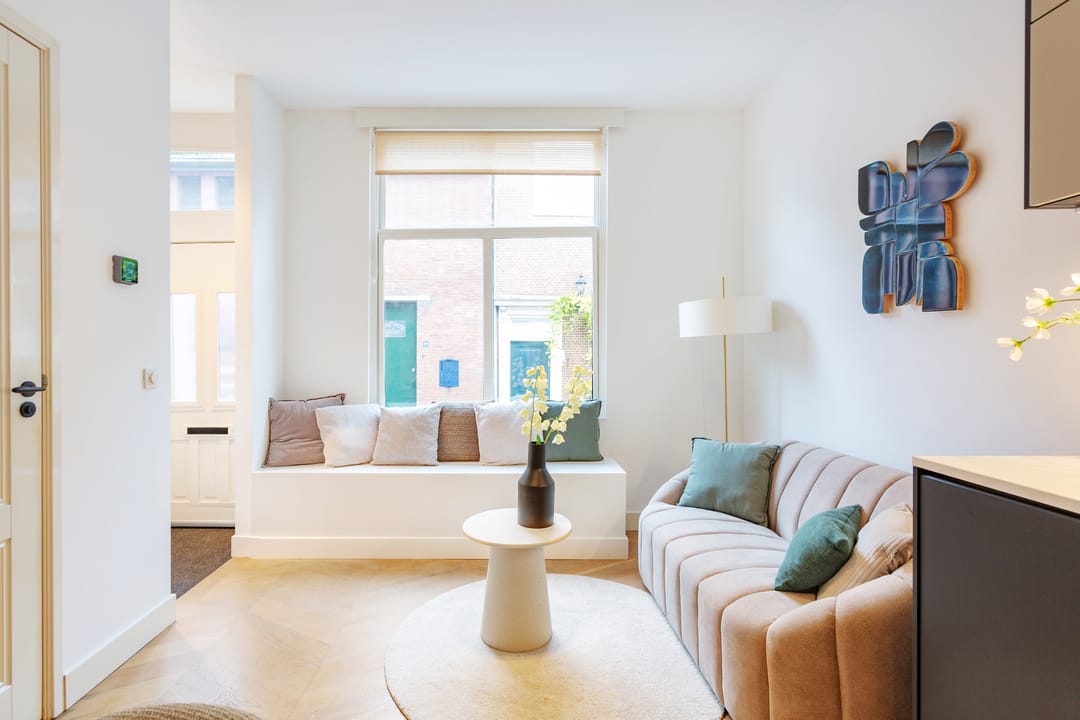 Photo 2 of Nieuwe Looiersstraat 142-A