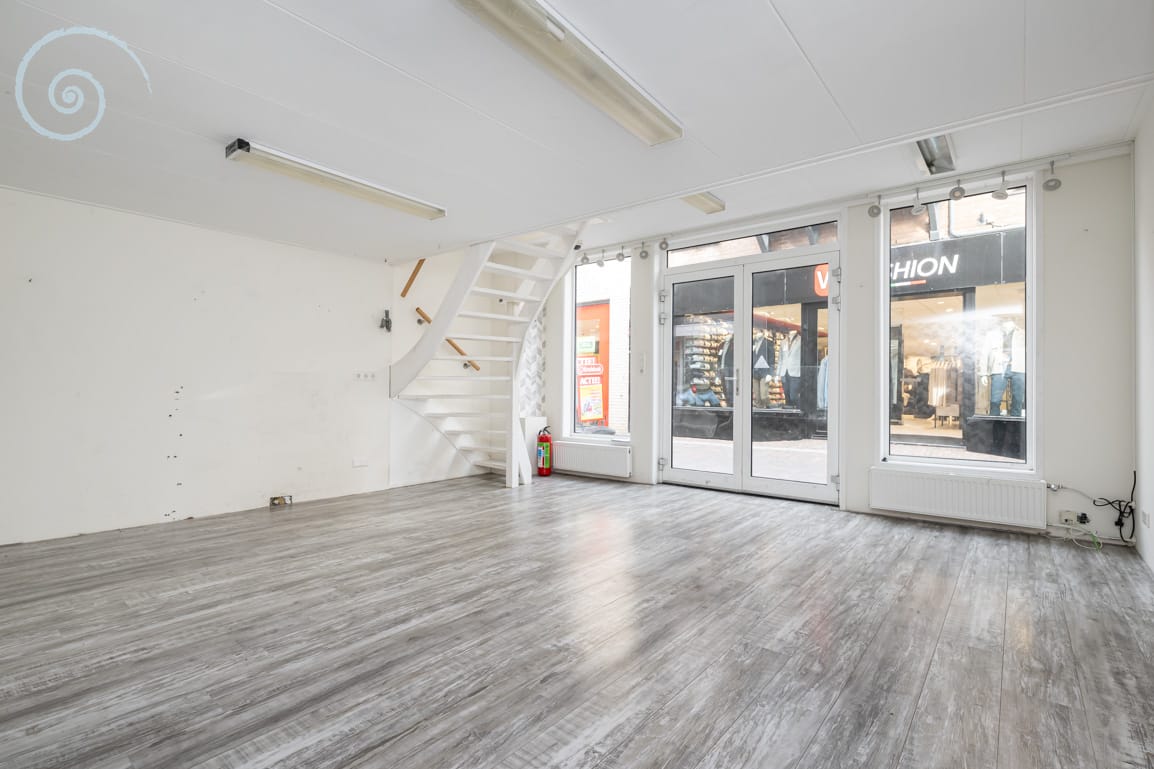 Bekijk foto 3 van Westdijk 21