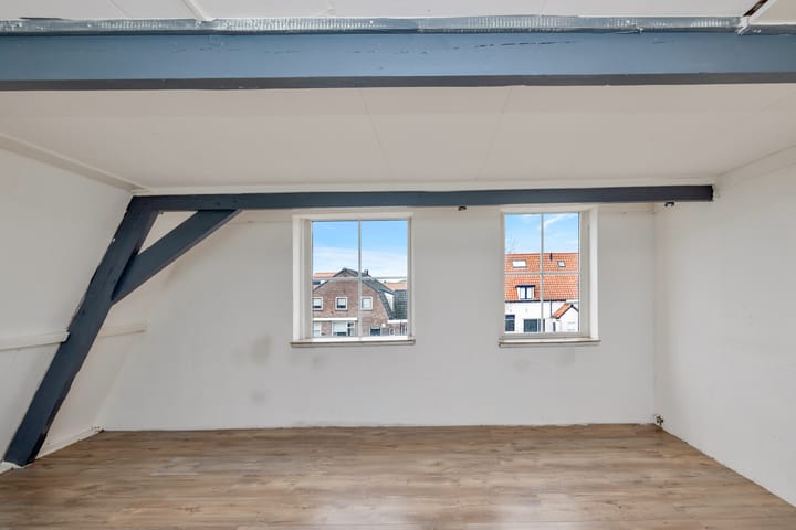 Foto 39 van Oostersingel 3