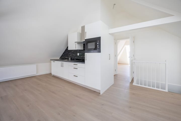 Photo 8 of Hogewoerd 103-C