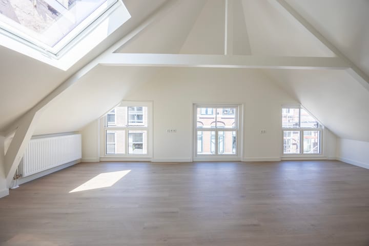 Photo 10 of Hogewoerd 103-C