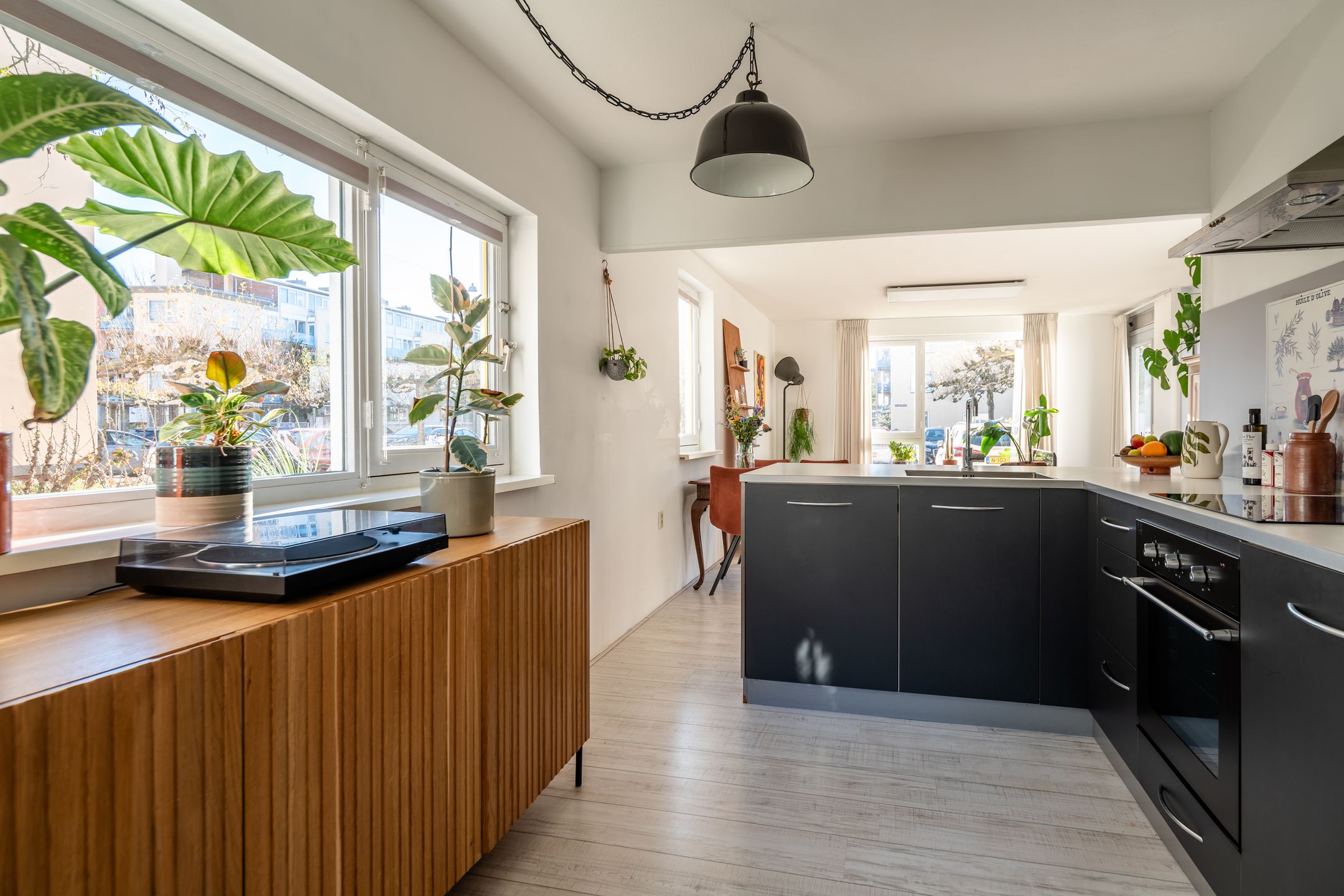 Foto 9 van J.C. van Epenstraat 47