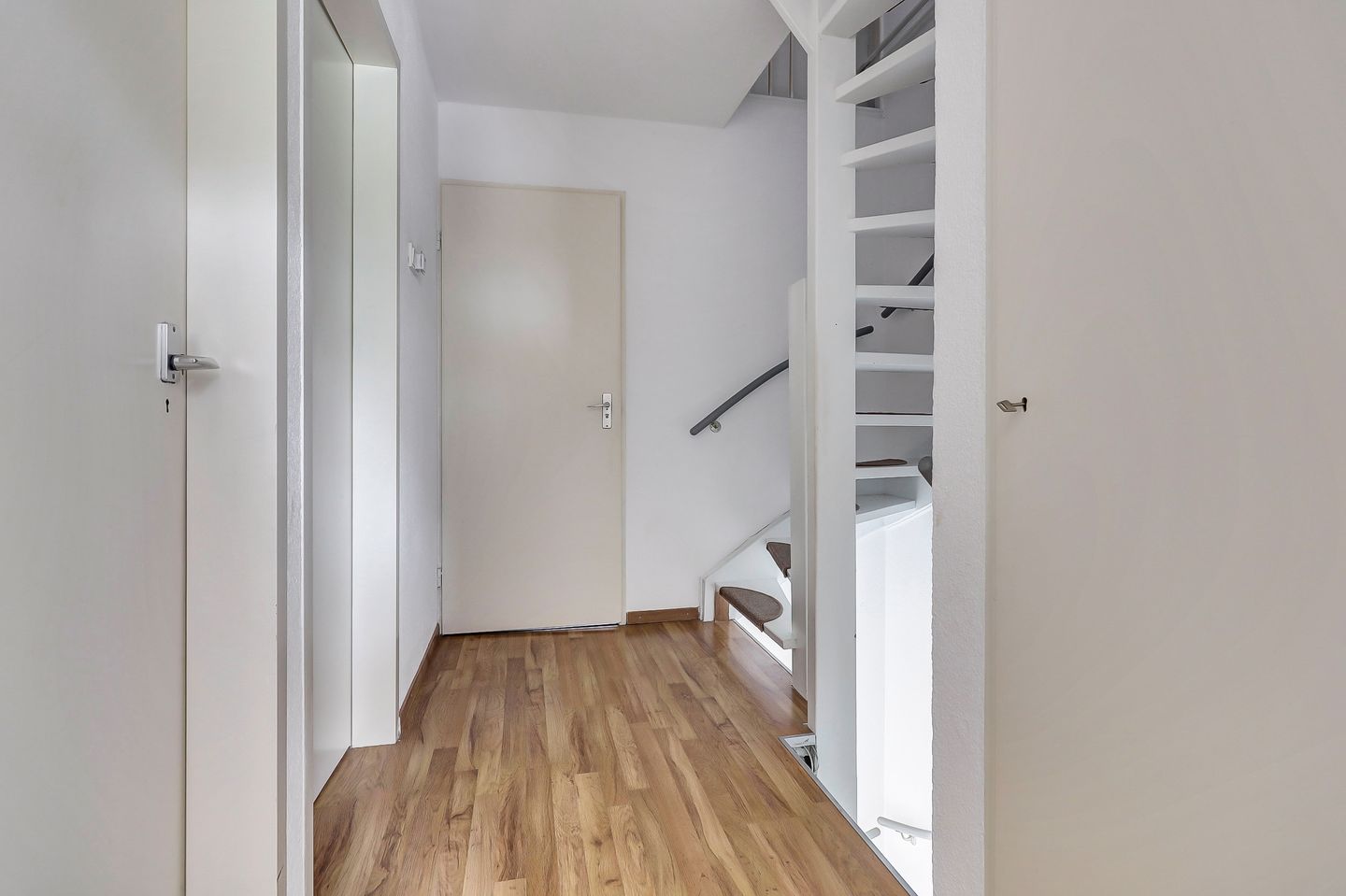 Foto 20 van Meidoornlaan 13