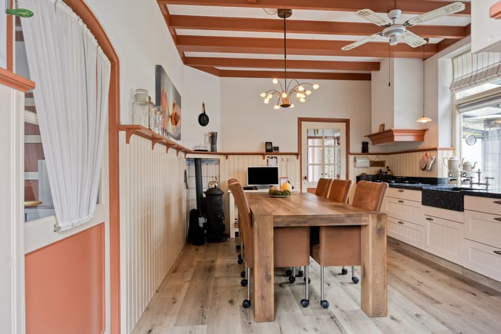 Photo 18 of Kalkestraat 50