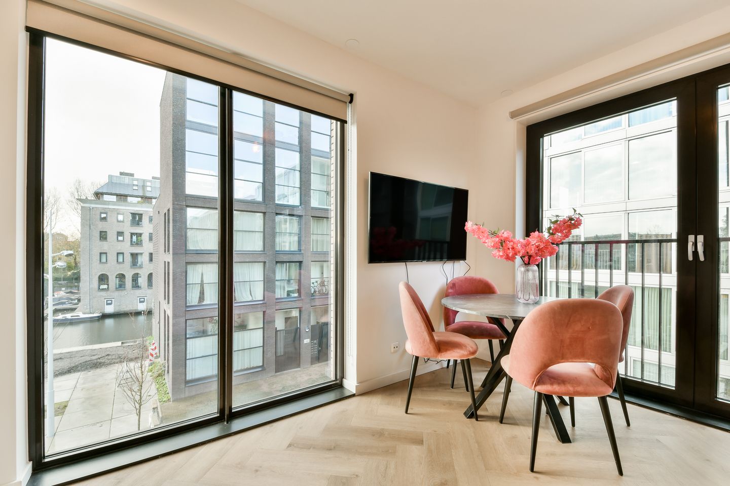 Foto 14 van Willem Parelstraat 184