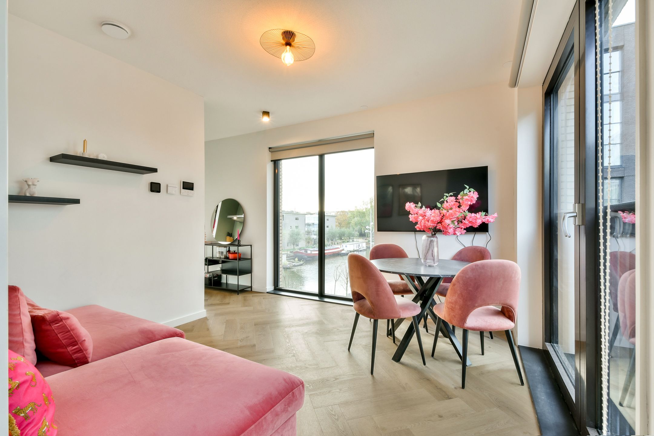 Foto 15 van Willem Parelstraat 184