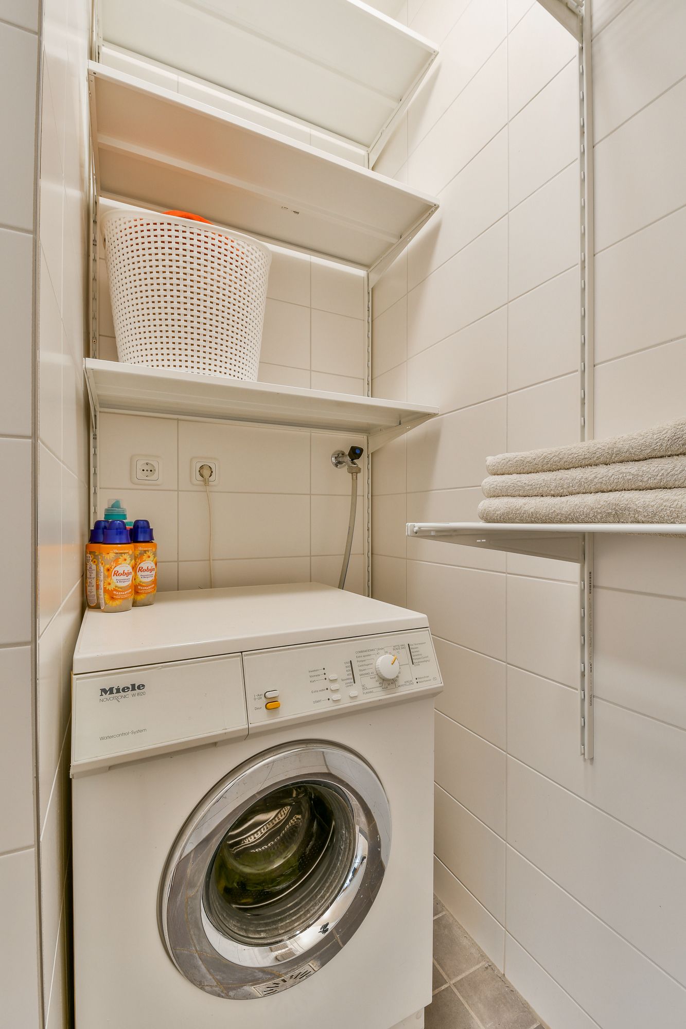 Foto 25 van Willem Parelstraat 184