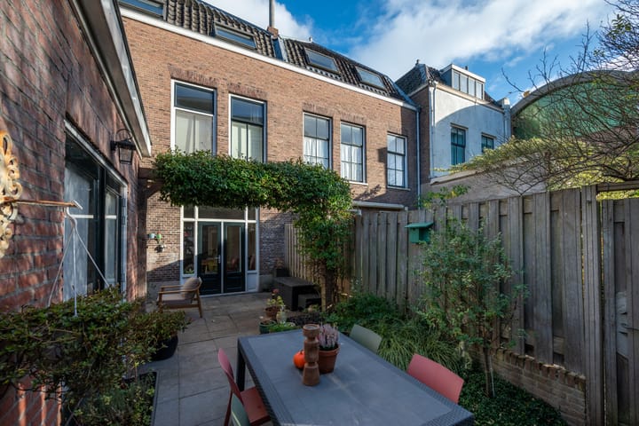 Photo 39 of Verlengde Pompstraat 28