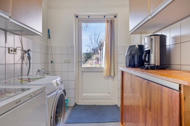 Photo 17 of Hofweg 6