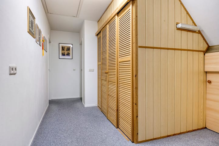 Photo 31 of Hofweg 6