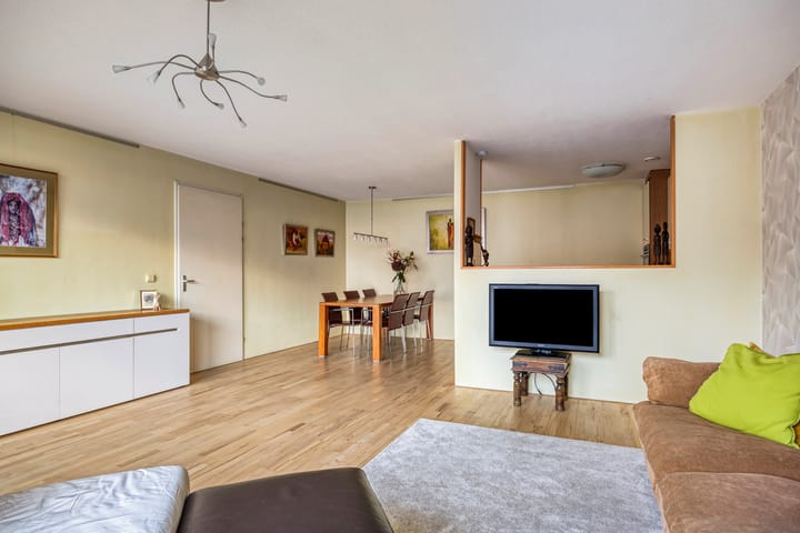 Foto 8 van Fluiterlaan 282