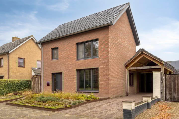 Foto 2 van Bernhardstraat 12