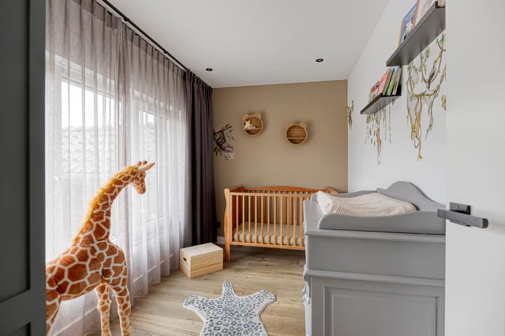 Photo 43 of Bernhardstraat 12