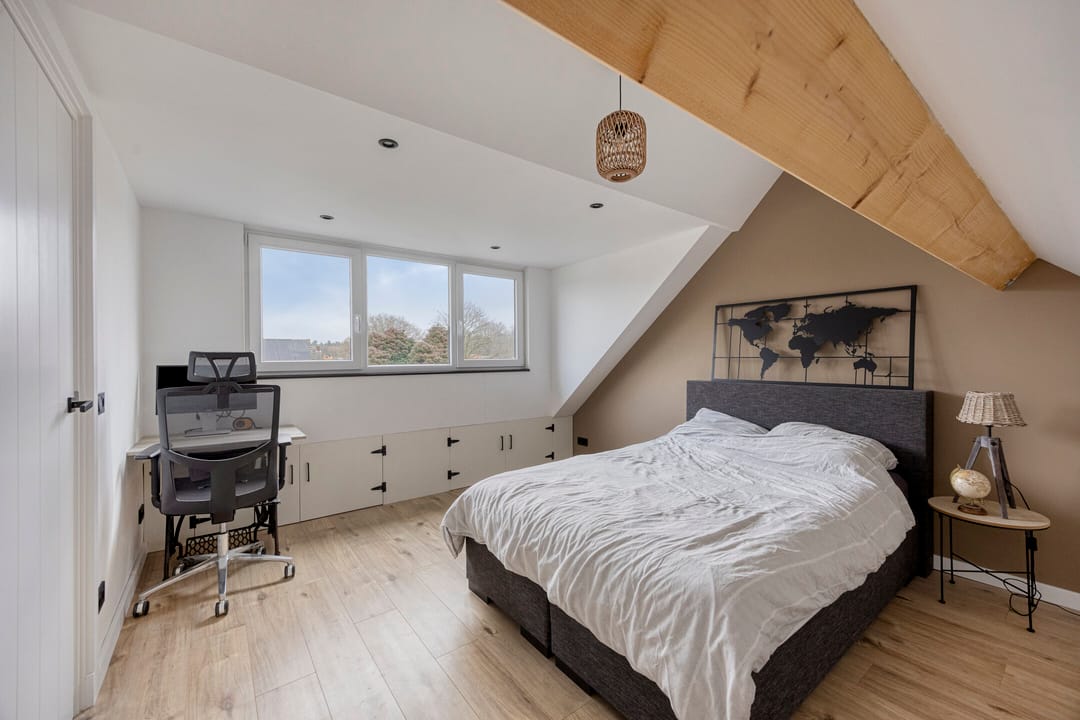 Foto 47 van Bernhardstraat 12