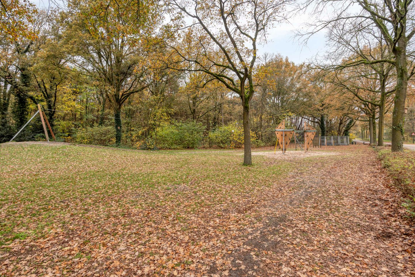 Foto 50 van Bernhardstraat 12