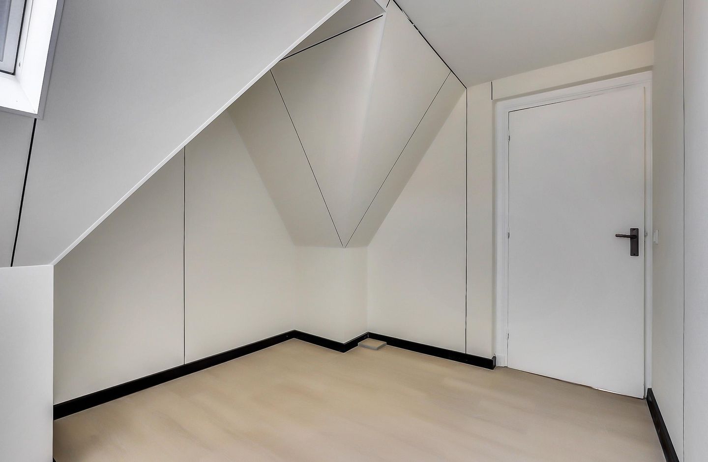 Photo 14 of Heerenweg 58-B