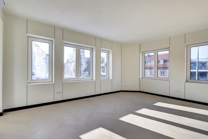 Photo 2 of Heerenweg 58-B